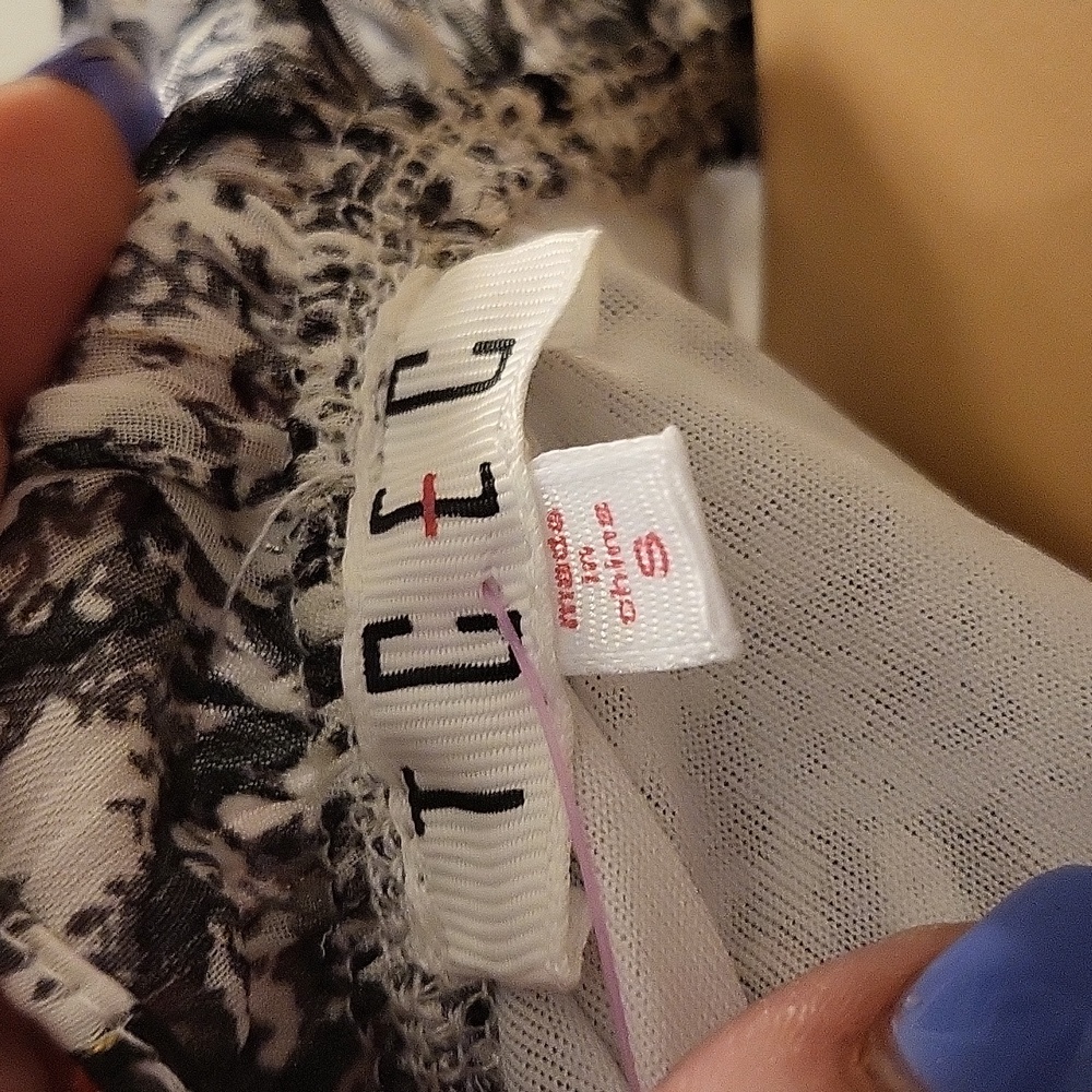 Dress - Picture 5 of 5